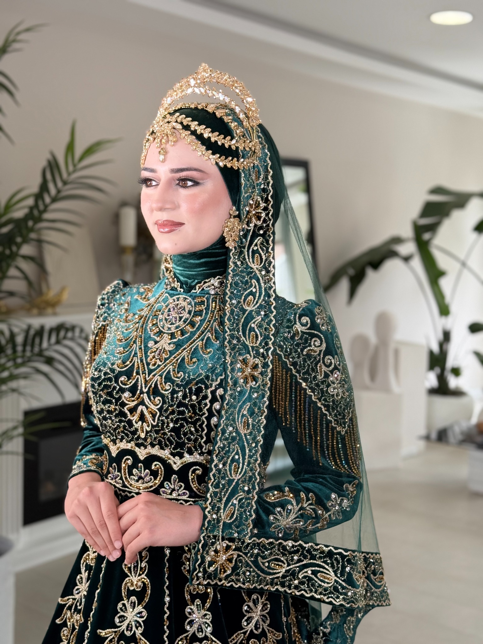 HÜRREM KAFTAN YEŞİL