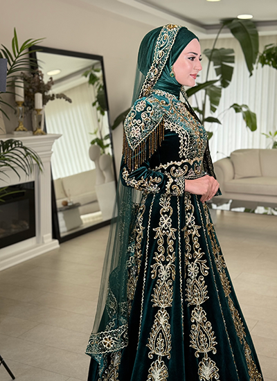 HÜRREM KAFTAN YEŞİL